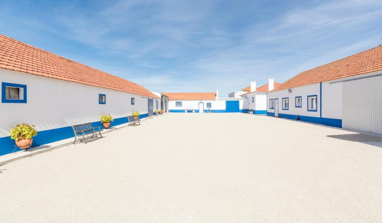 הוילה Águas de Moura Humus Farm מראה חיצוני תמונה